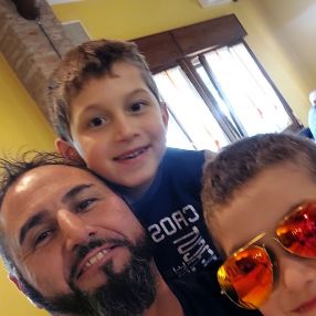 Roberto, Famiglia a Isola della Scala
