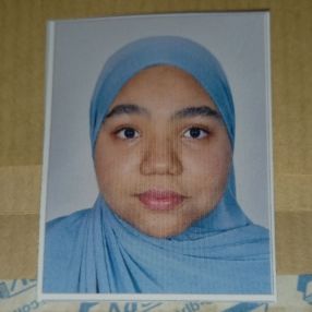 Kawtar, Babysitter a Olgiate Molgora