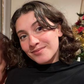 Asia, Babysitter in Albisola Superiore