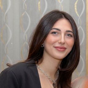 Giulia, Babysitter a Potenza