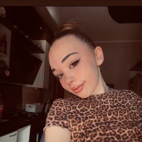 Alessia, Babysitter in Vaie