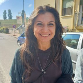 Eleonora, Babysitter a Ferrara