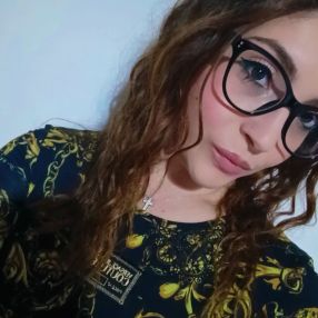 Carola Sonia, Babysitter a Giaveno