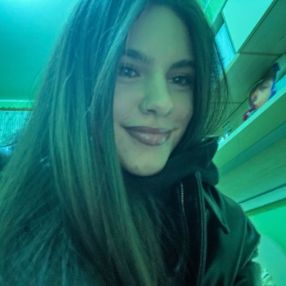 Sofia, Babysitter a Pedaso