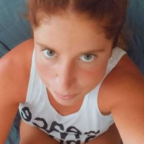 Chiara, Babysitter a Senigallia