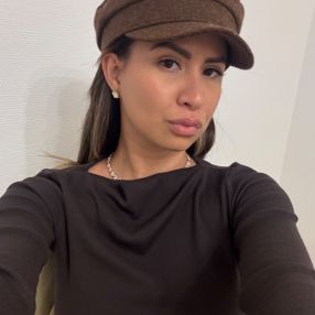 Emilly, Babysitter a Pandino