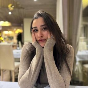 GIULIA, Babysitter a Sulzano