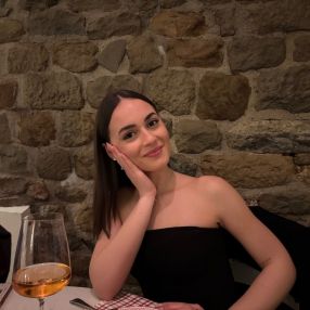 Martina, Babysitter a San Rocco