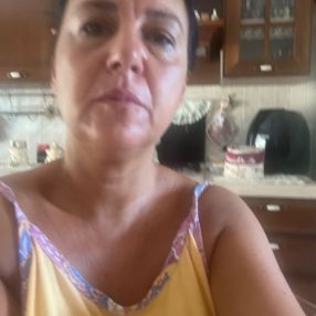 Maria, Babysitter a Provincia di Caserta
