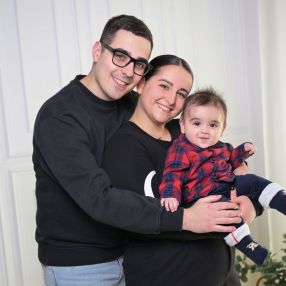 Noemi, Family in Bagnolo Piemonte