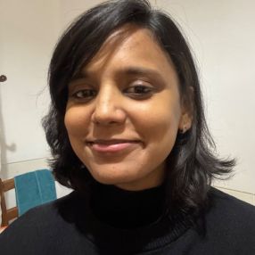 Neha, Babysitter a Belverde