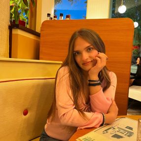 Giulia, Babysitter a Belvedere