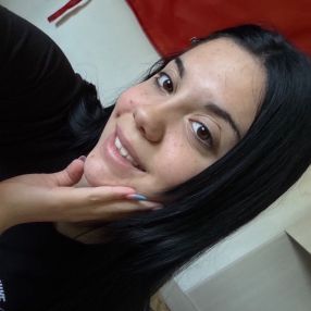 Alessandra, Babysitter a Figino Serenza