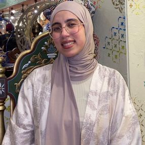Khawla, Babysitter in Novara