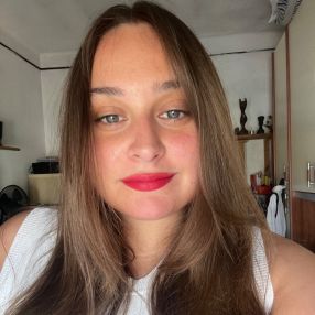 Angela, Babysitter in Bari
