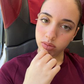 Giulia, Babysitter a Puglia