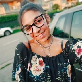 Valentina, Babysitter a Bellinzago Novarese
