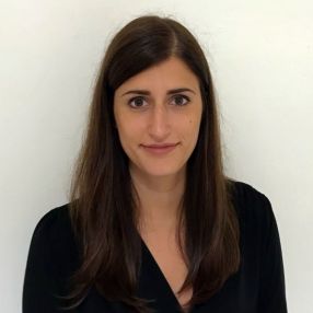 Corinna, Babysitter a Vimercate