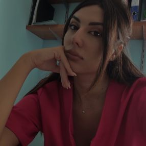 Federica, Babysitter a Leverano