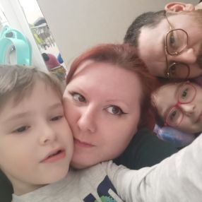 Ambra, Family in Lodi Vecchio
