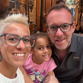 Manuela, Famiglia a Sedriano