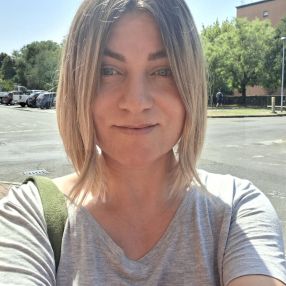 Simona, Babysitter a Castelfranco Emilia