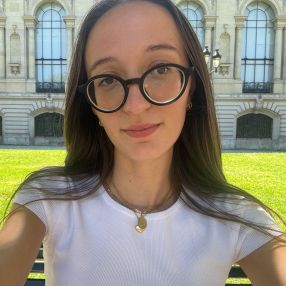 Giulia, Babysitter in Robbiate