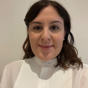 Maddalena, Famiglia a Milano