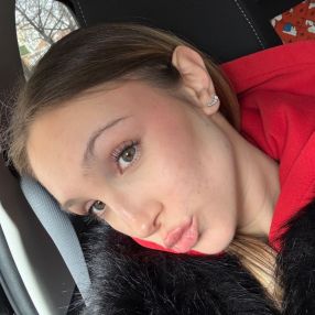 Martina, Babysitter a Borgo San Dalmazzo
