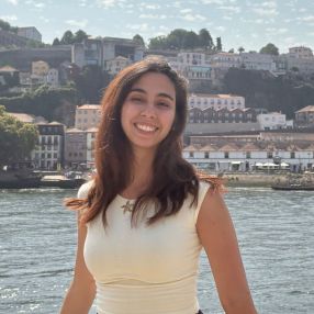 Chiara, Babysitter a Bettola-Zeloforamagno