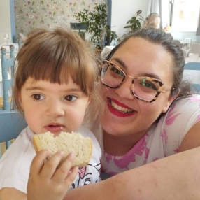 Azzurra, Family in Sant'Antonio Abate