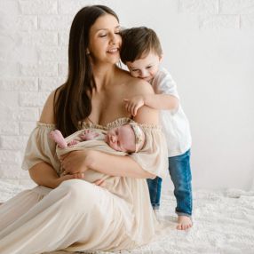 Melania, Famiglia a Sanremo