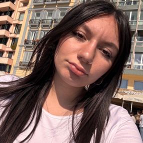 Asia, Babysitter a Marsciano