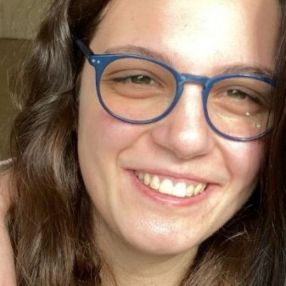 Elisa, Babysitter a Lizzanello