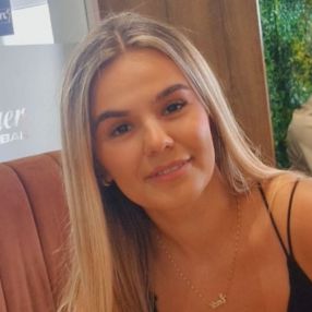 Jonila, Babysitter a Rovigo