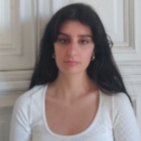Carlotta, Babysitter a Firenze