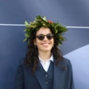 Iris, Babysitter a Bellinzago Novarese