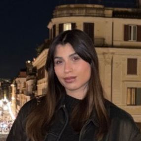 Chiara, Babysitter a Avellino