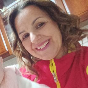 Lucia, Babysitter a Gricignano di Aversa