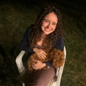 Arianna, Babysitter a Santa Maria Nuova