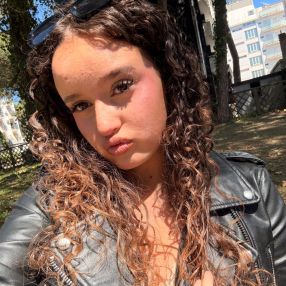 Arianna, Babysitter a Santa Maria Nuova