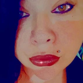 Antonella, Babysitter a San Vito