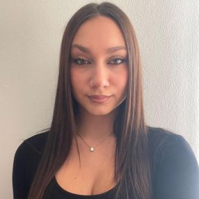Giorgia, Babysitter a Cazis