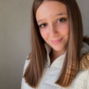 Alessia, Babysitter in Ferno