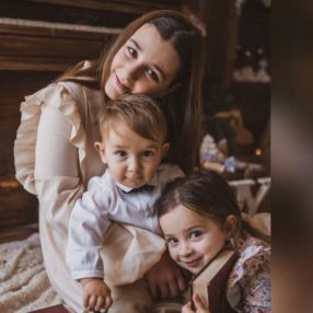 Cristina, Family in Anzio