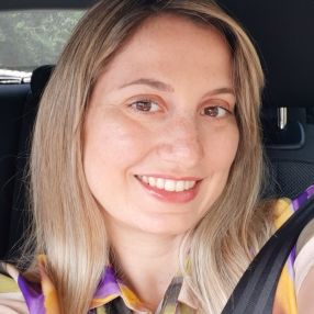 Manuela, Babysitter a Oristano