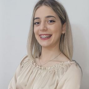 Gloria, Babysitter in Belpasso