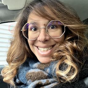Antonella, Babysitter a Castellana Grotte