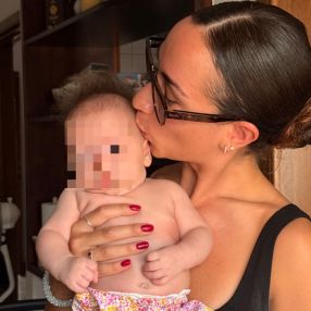 Lucia, Babysitter a Lecce