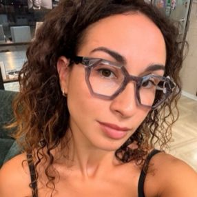 Lucia, Babysitter a Lecce
